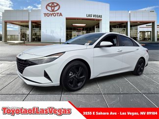 Used 2023 Hyundai Elantra Blue image 1