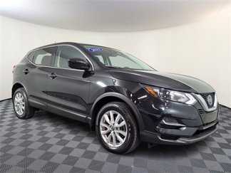 Used 2021 Nissan Rogue Sport S image 1