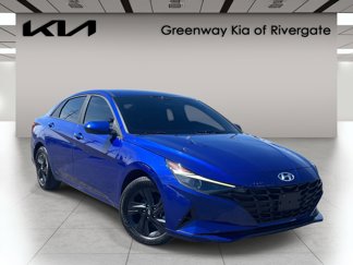 Used 2023 Hyundai Elantra SEL image 1