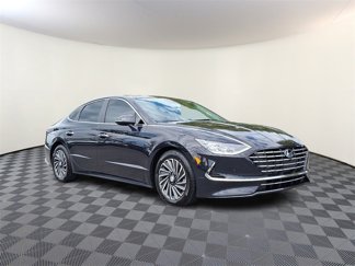 Used 2023 Hyundai Sonata Limited image 1