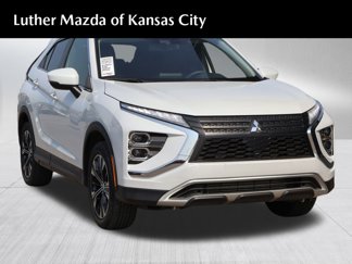 Used 2022 Mitsubishi Eclipse Cross SE image 1