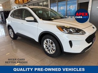 Used 2021 Ford Escape SE image 1