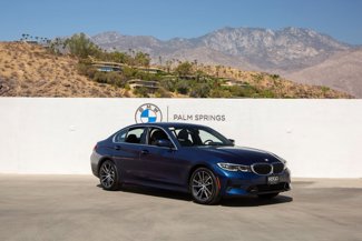 Used 2019 BMW 330i Sedan w/ Premium Package image 1