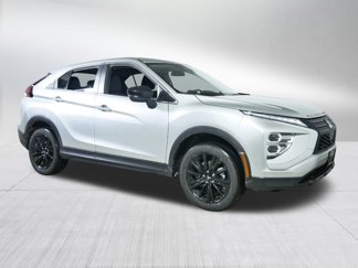 Used 2024 Mitsubishi Eclipse Cross LE image 1