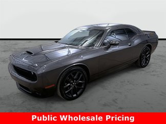 Used 2019 Dodge Challenger SXT w/ Blacktop Package image 1