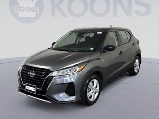Used 2024 Nissan Kicks S image 1
