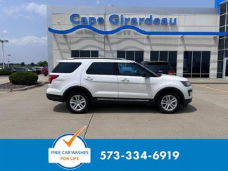 Used 2018 Ford Explorer XLT image 1