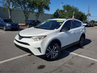 Used 2016 Toyota RAV4 LE image 1