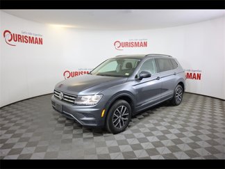 Used 2020 Volkswagen Tiguan SE image 1