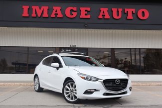 Used 2018 MAZDA MAZDA3 Grand Touring image 1