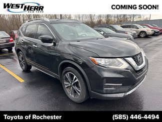 Used 2019 Nissan Rogue SV w/ Premium Package image 1