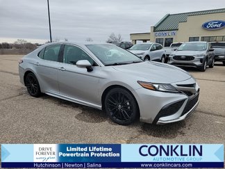 Used 2021 Toyota Camry XSE w/ Carpet Mat Package (TMS) image 1