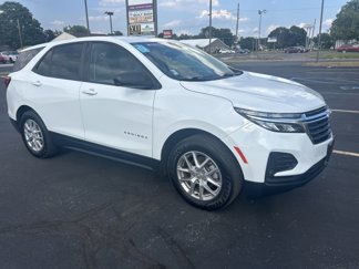 Used 2022 Chevrolet Equinox LS w/ LS Convenience Package image 1