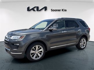 Used 2019 Ford Explorer Limited w/ Class III Trailer Tow Package image 1