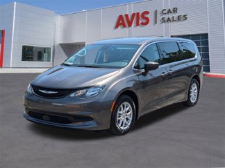 Used 2023 Chrysler Voyager LX image 1