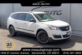Used 2015 Chevrolet Traverse LS image 1