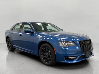 Used 2023 Chrysler 300 Touring L w/ Popular Equipment Group image 1