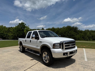 Used 2006 Ford F250 Lariat image 1