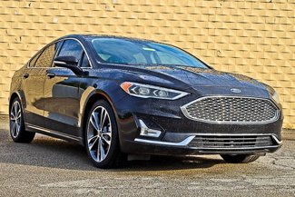 Used 2019 Ford Fusion Titanium image 1