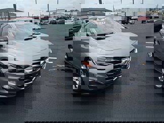 Used 2023 Chevrolet Malibu LT video 1