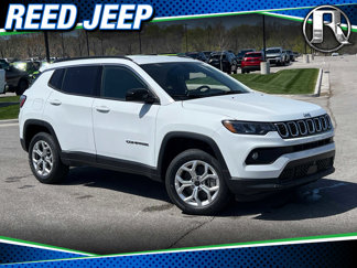 New 2025 Jeep Compass Latitude w/ Convenience Group image 1