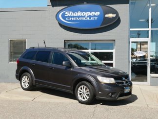 Used 2019 Dodge Journey SE image 1