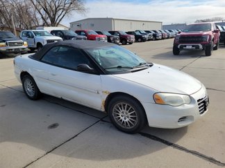 Used 2005 Chrysler Sebring Limited image 1