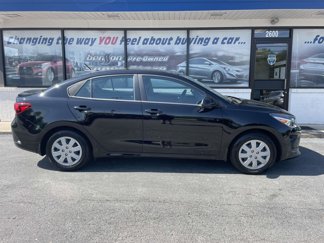 Used 2023 Kia Rio S image 1