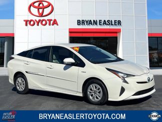 Used 2016 Toyota Prius Three image 1