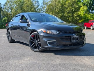 Used 2018 Chevrolet Malibu LT w/ Driver Confidence Package image 1