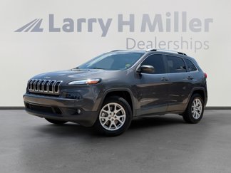 Used 2018 Jeep Cherokee Latitude Plus w/ Trailer Tow Group image 1