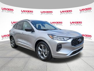 Used 2023 Ford Escape ST-Line image 1