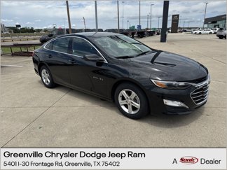 Used 2024 Chevrolet Malibu LT image 1