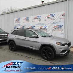 Certified 2019 Jeep Cherokee Latitude Plus image 1