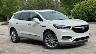 Used 2019 Buick Enclave Essence image 1