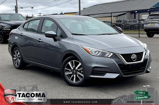 Used 2021 Nissan Versa SV image 1