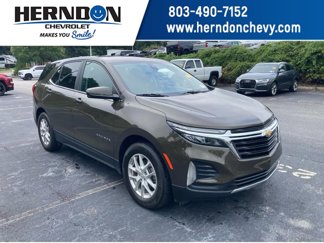 Used 2023 Chevrolet Equinox LT image 1