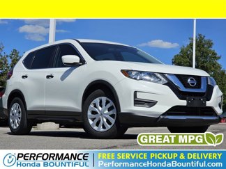 Used 2017 Nissan Rogue S image 1