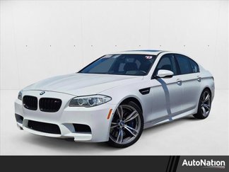 Used 2013 BMW M5 image 1