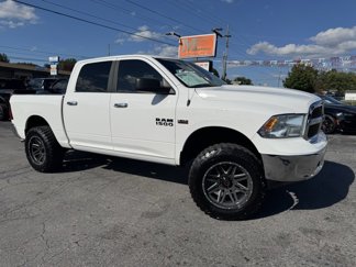 Used 2018 RAM 1500 Classic SLT image 1