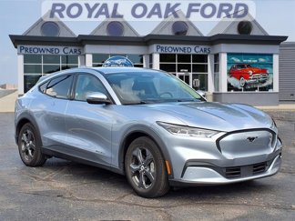 Used 2022 Ford Mustang Mach-E Select image 1