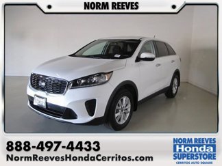 Used 2020 Kia Sorento LX image 1