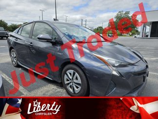 Used 2017 Toyota Prius Three w/ Advanced Technology Package image 1