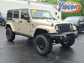Used 2018 Jeep Wrangler Unlimited Sport image 1