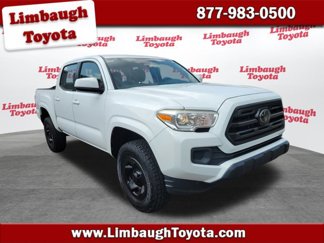 Used 2018 Toyota Tacoma SR image 1