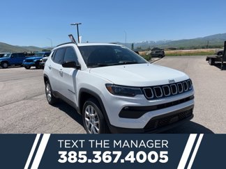 New 2024 Jeep Compass Latitude w/ Sun and Sound Group image 1
