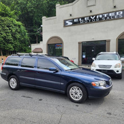 Used 2004 Volvo V70 2.4 image 1