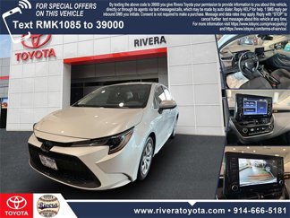 Used 2022 Toyota Corolla LE image 1