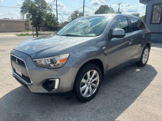 Used 2015 Mitsubishi Outlander Sport SE image 1