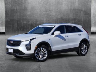 Certified 2024 Cadillac XT4 Premium Luxury image 1
